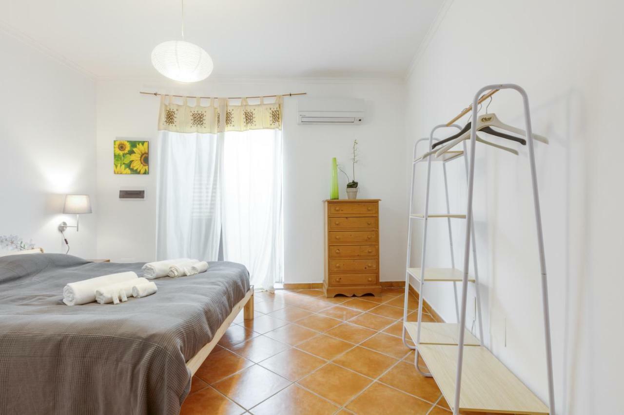Maqueda Balcony Apartment Palermo Exterior photo